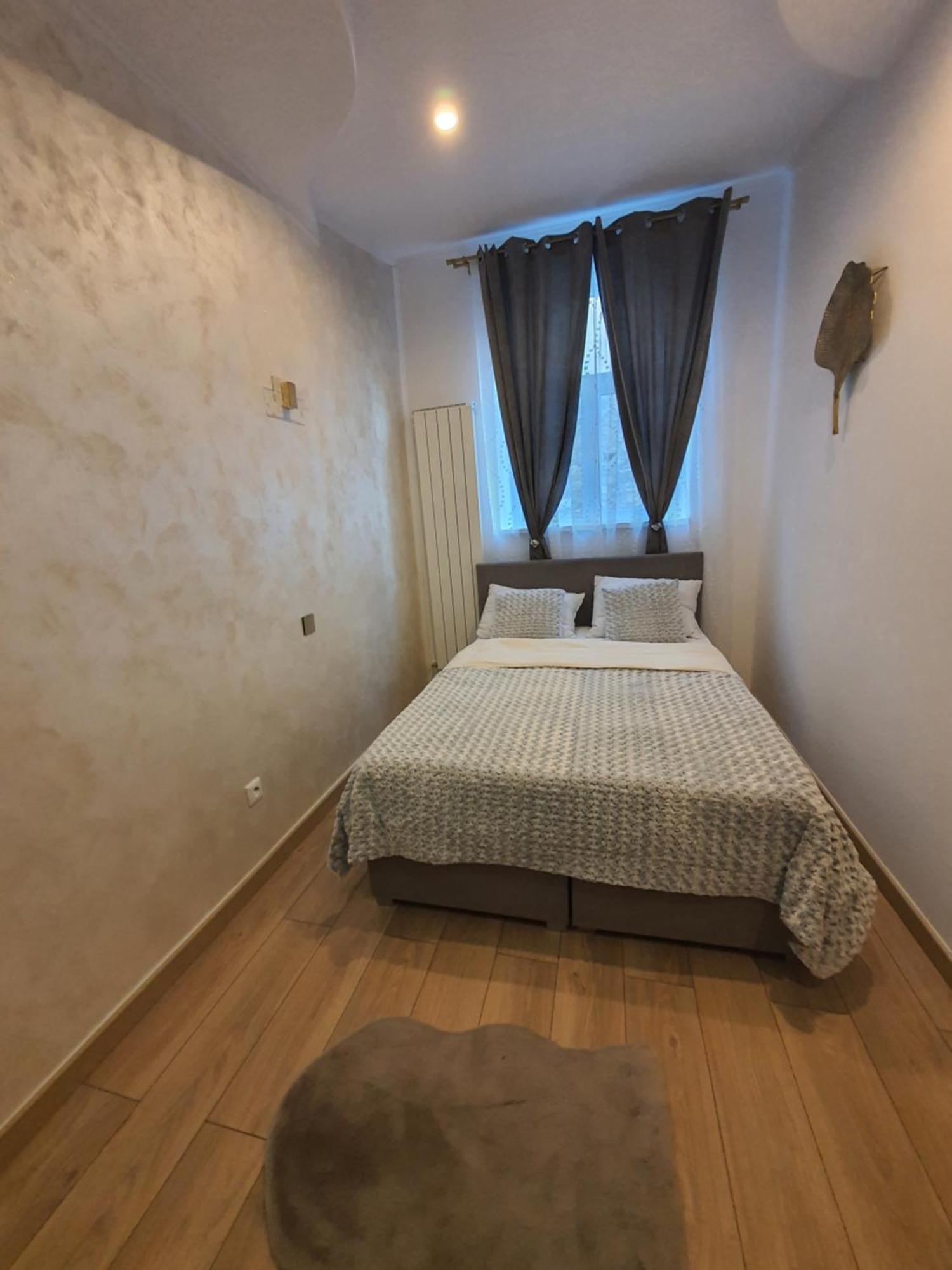 Luna Terrace Apartment